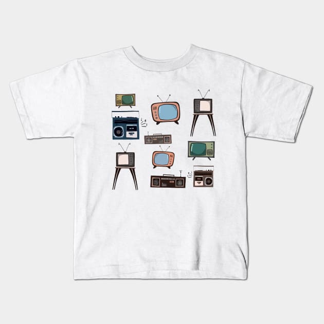 RETRO TV Kids T-Shirt by smoochugs